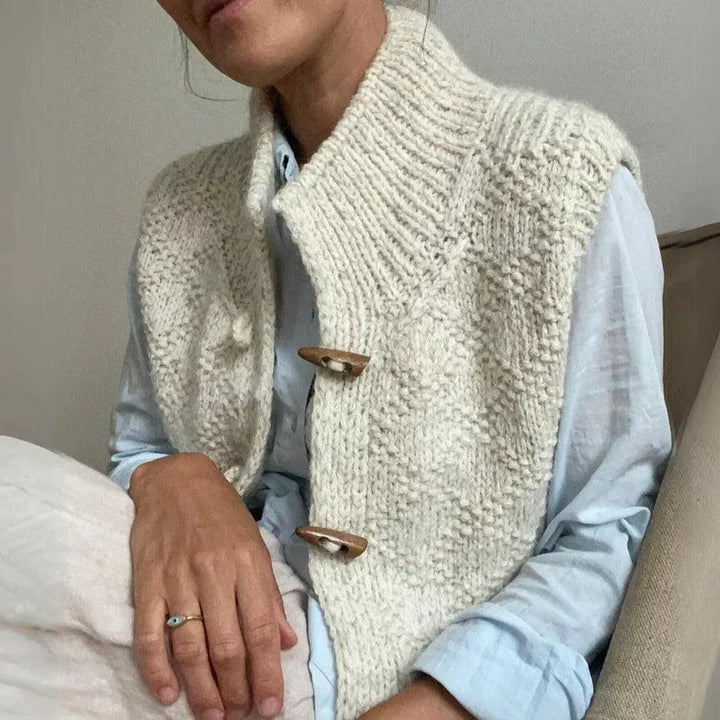 Pauline | Gilet Sans Manche Femme Tricot Laine Col Montant