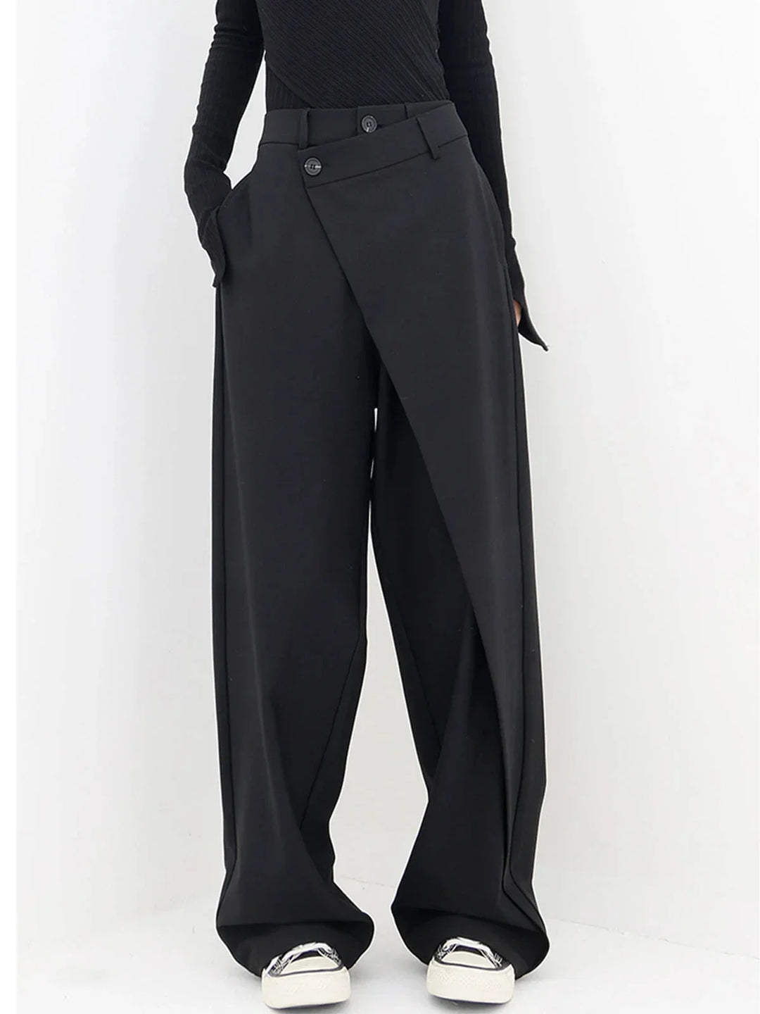 Alexis | Pantalon Large Noir Asymétrique Taille Boutonnée