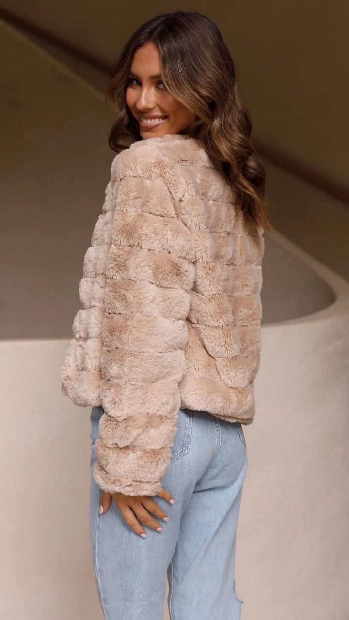 Anaïs | Veste Courte Fausse Fourrure Blanche Femme