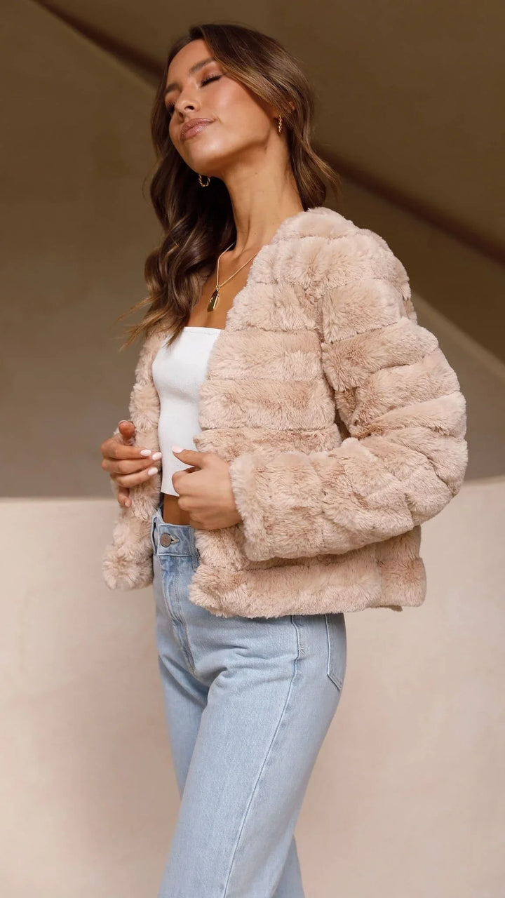 Anaïs | Veste Courte Fausse Fourrure Blanche Femme
