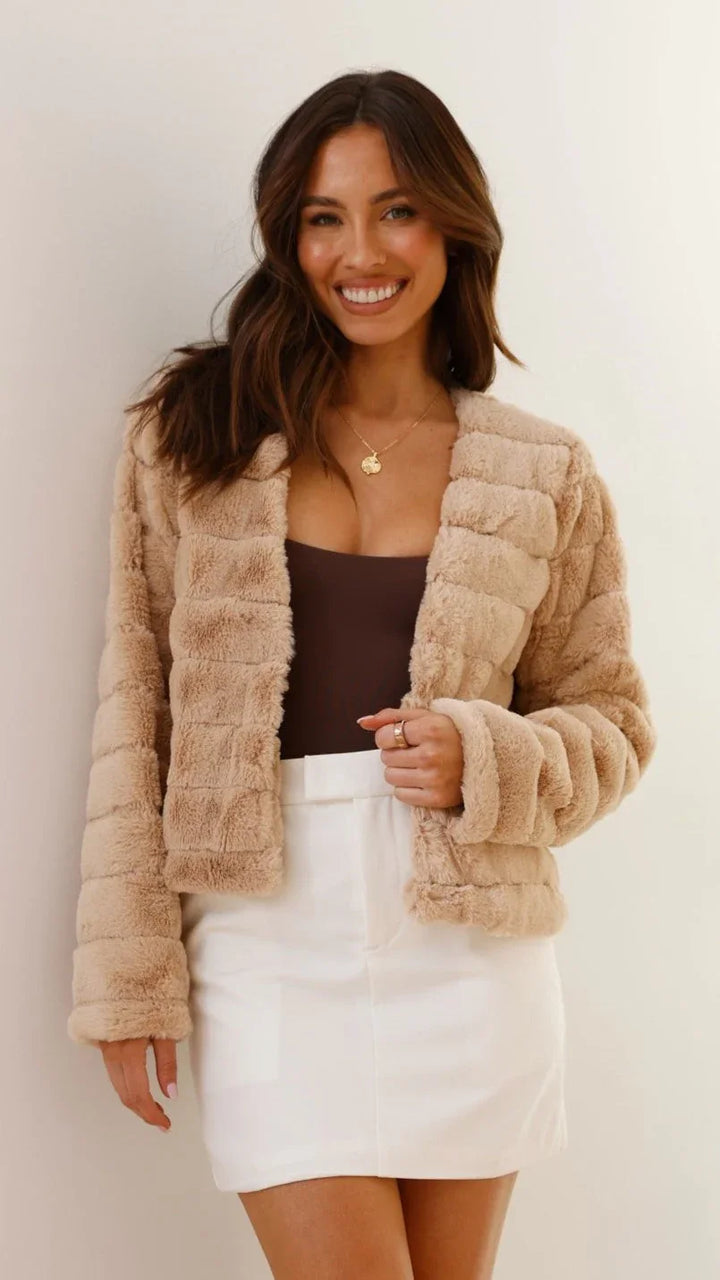 Anaïs | Veste Courte Fausse Fourrure Blanche Femme