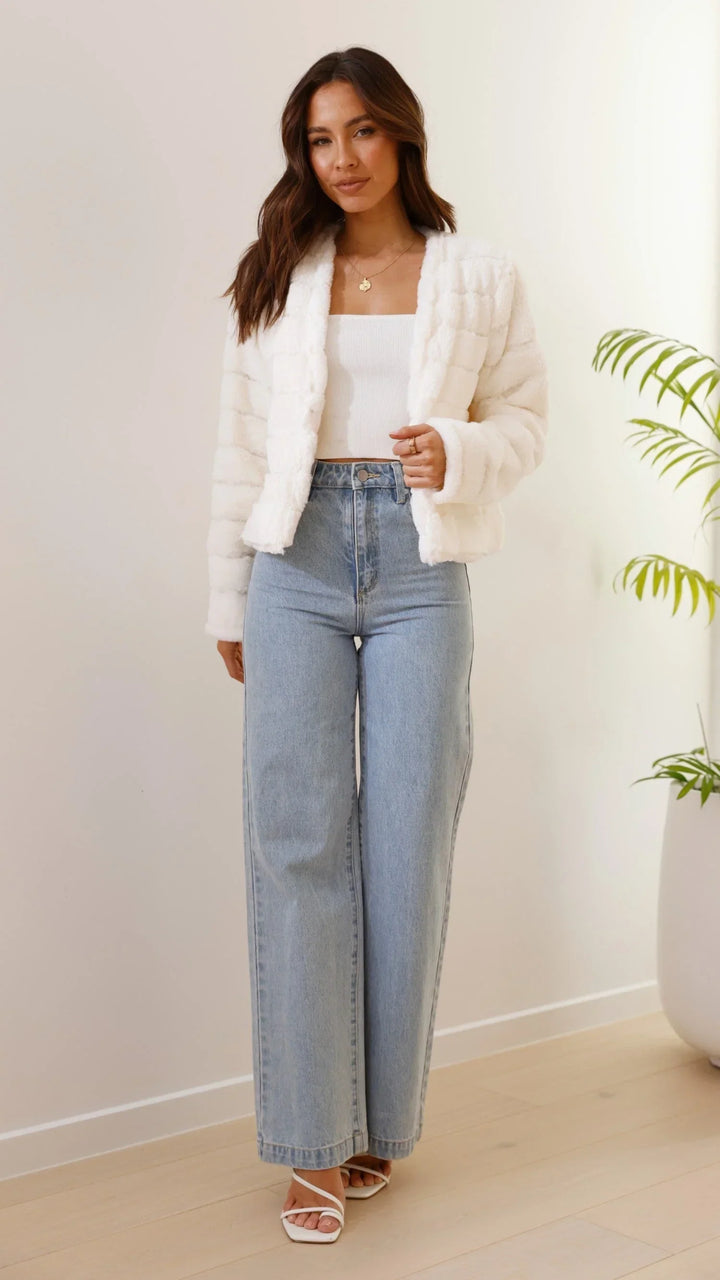 Anaïs | Veste Courte Fausse Fourrure Blanche Femme
