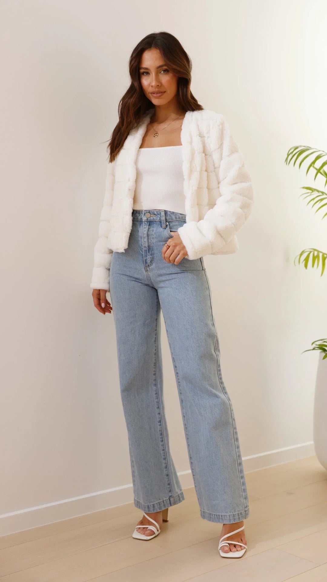 Anaïs | Veste Courte Fausse Fourrure Blanche Femme