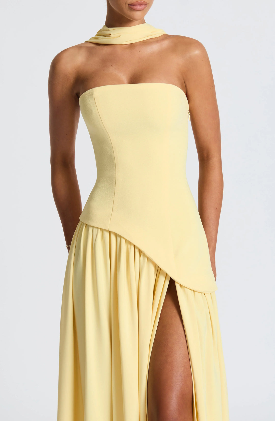 Axelle | Robe de Soirée Maxi Bustier Fendue