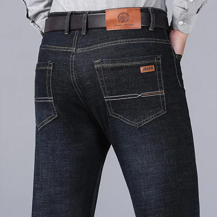 Brice | Jean Stacked Bleu Foncé Poches Arrière Surpiqûres