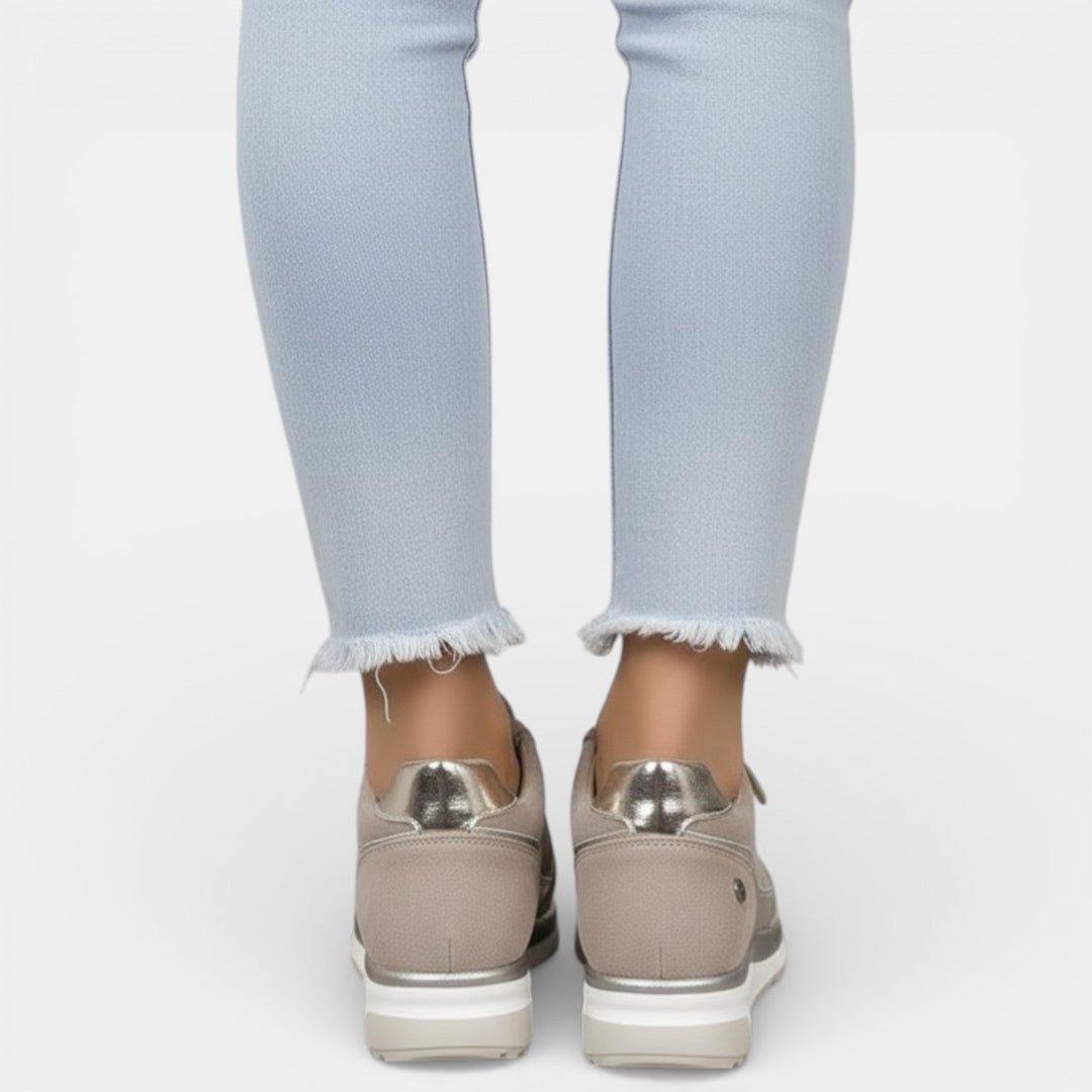 Camille | Basket Femme Compensée Taupe à Lacets