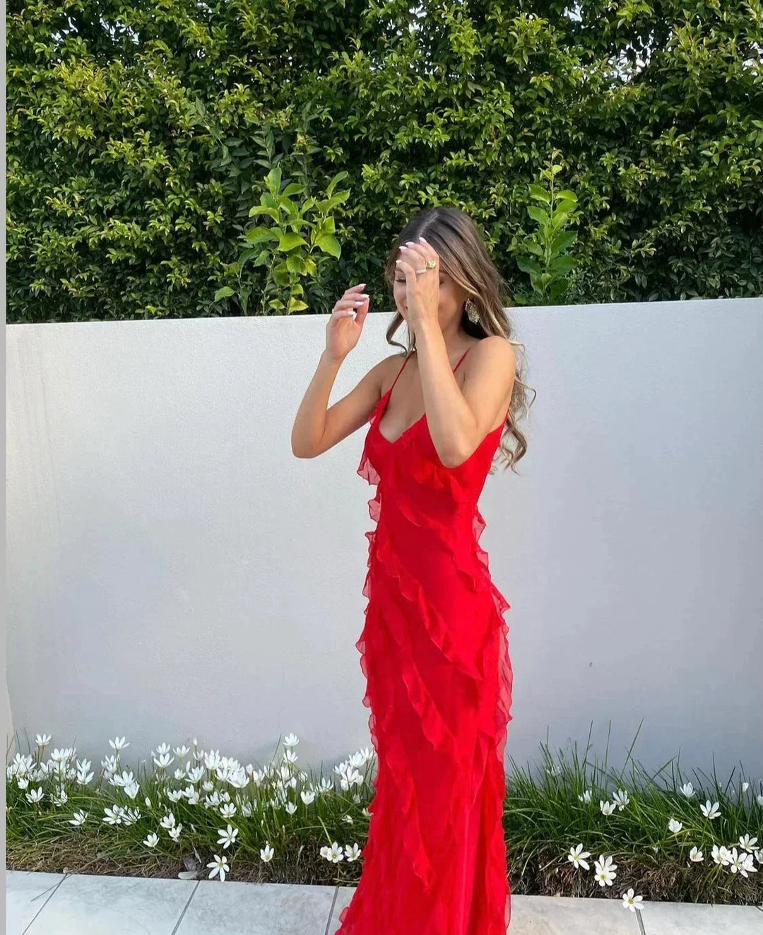 Charlotte | Robe Longue Rouge Mousseline Volantée Col V