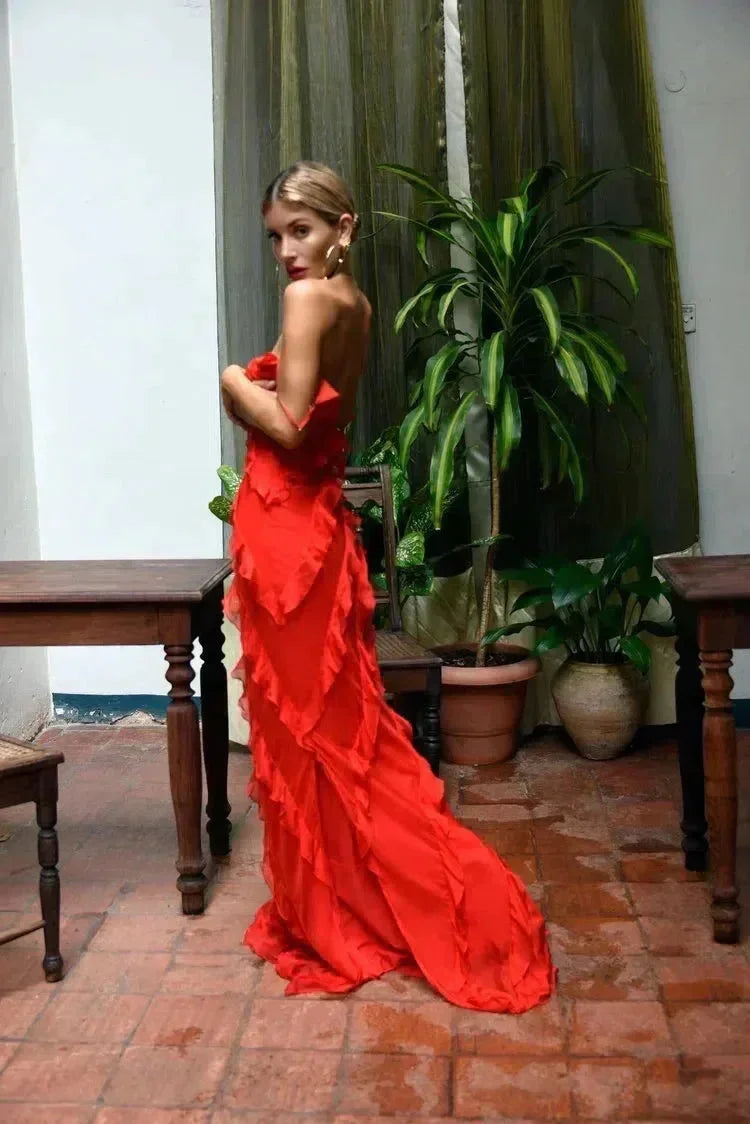 Charlotte | Robe Longue Rouge Mousseline Volantée Col V