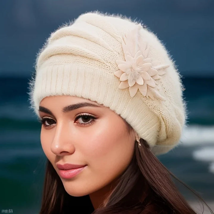 Chloé | Béret Femme en Tricot Crème à Fleur