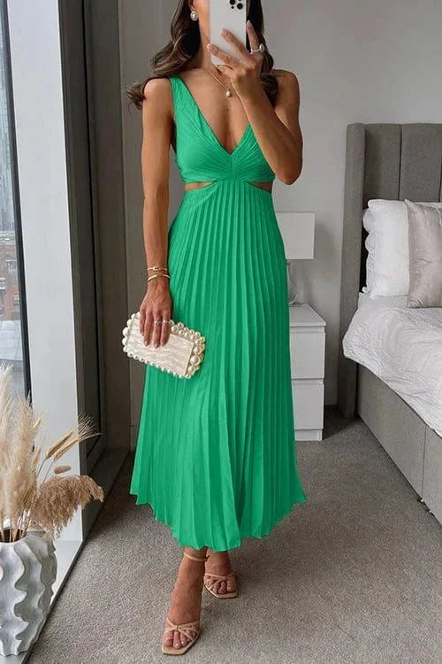 Chloé | Robe Midi Plissée Découpes Dos Nu