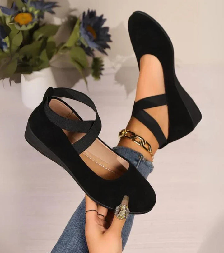 Clémence | Ballerines Femme Daim Noir Bride Cheville