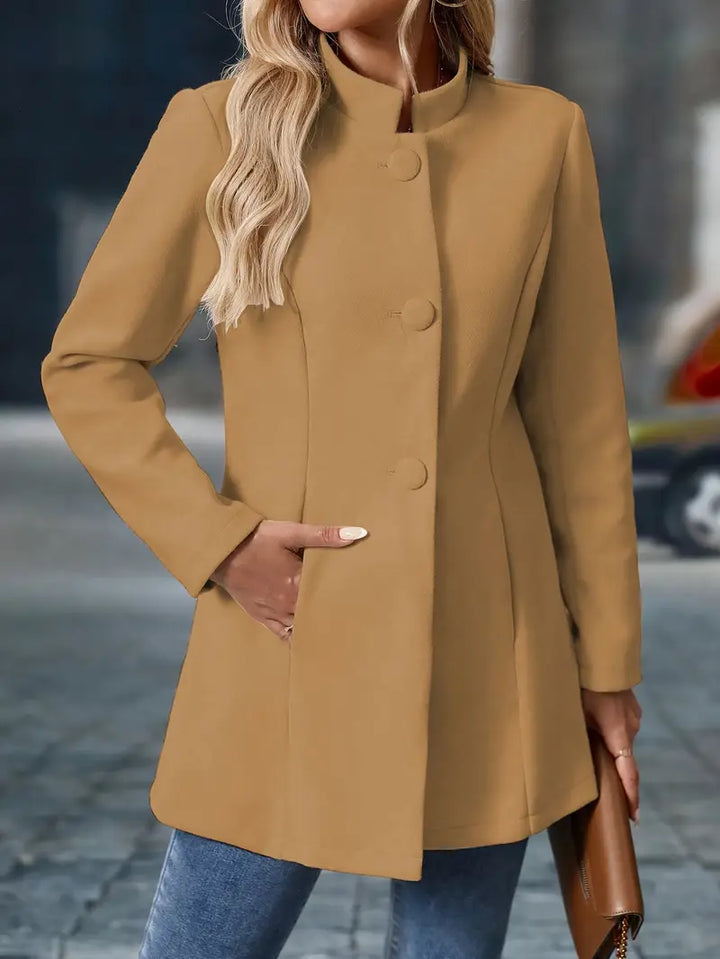 Coralie | Manteau Femme Crème Col Montant Boutonné