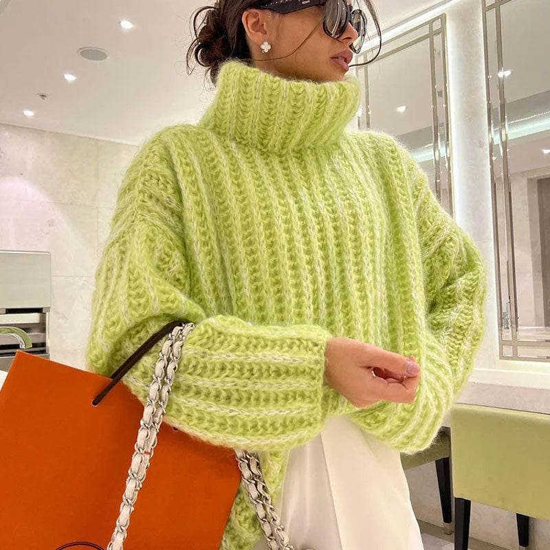 Coralie | Pull Col Roulé Femme Oversize Côtelé Manches Bouffantes