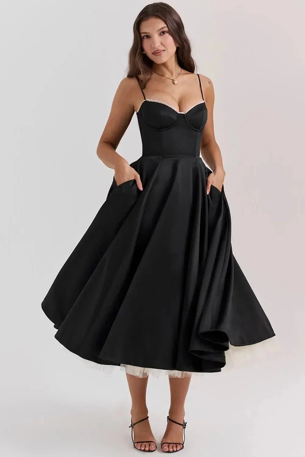 Élodie | Robe de Soirée Noire Corset Jupe Évasée Tulle