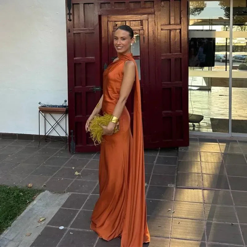 Isabelle | Robe de Soirée Longue Halterneck Bordeaux