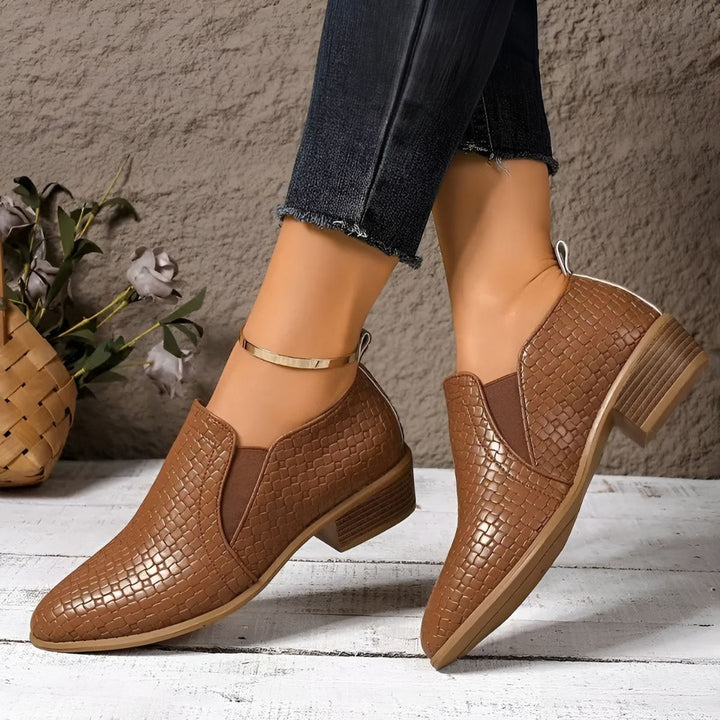 Juliette | Mocassins Femme Cuir Verni Noir à Talon Bloc