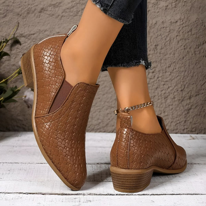 Juliette | Mocassins Femme Cuir Verni Noir à Talon Bloc