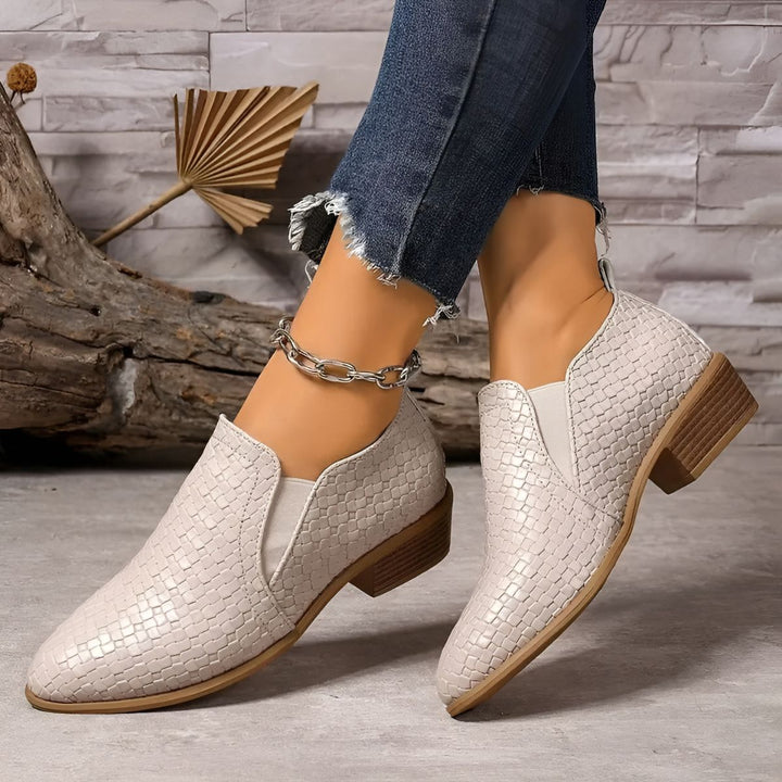 Juliette | Mocassins Femme Cuir Verni Noir à Talon Bloc