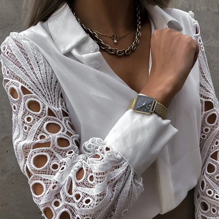 Laura | Blouse Noire Femme Manches Longues Dentelle