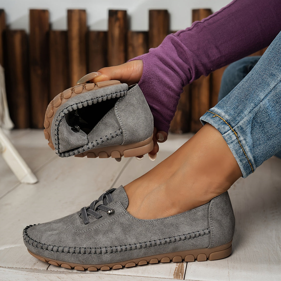 Laura | Mocassin Femme Suédé Lacets Plat