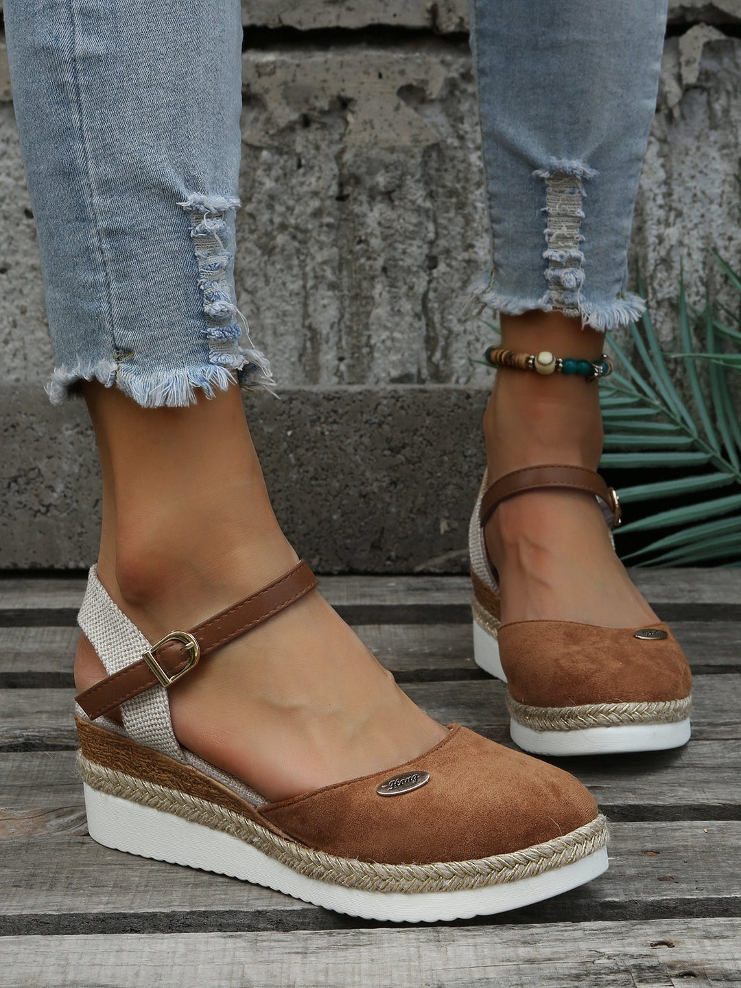 Lola | Espadrilles Compensées Femme Daim Marron Bride Cheville