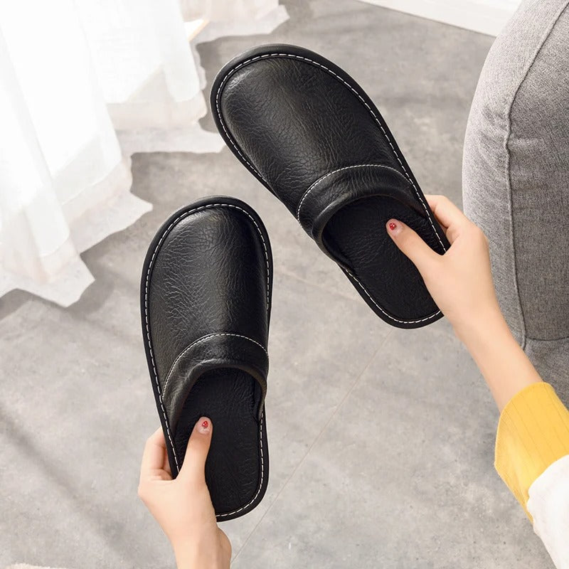 Lou | Mules en Cuir Marron Bout Fermé à Enfiler