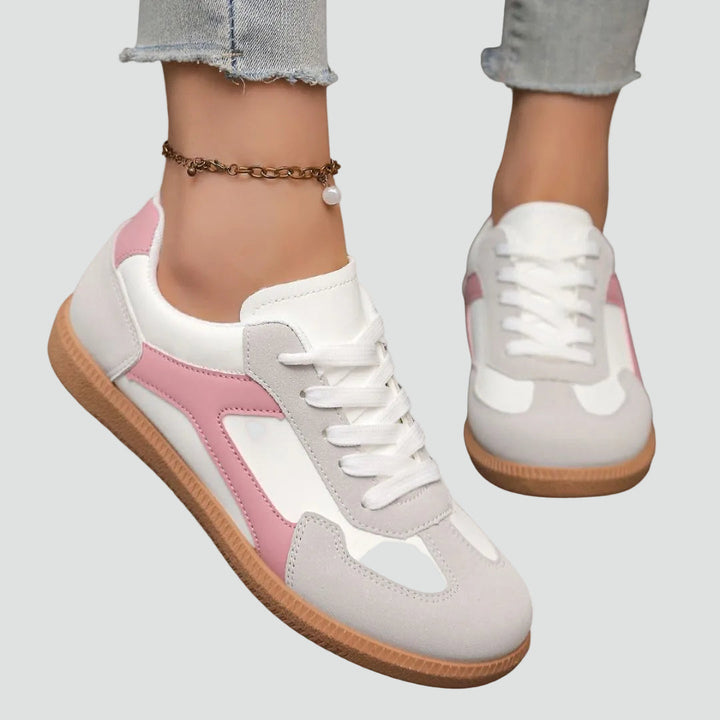 Louise | Baskets Basses Blanches en Daim à Lacets Femme