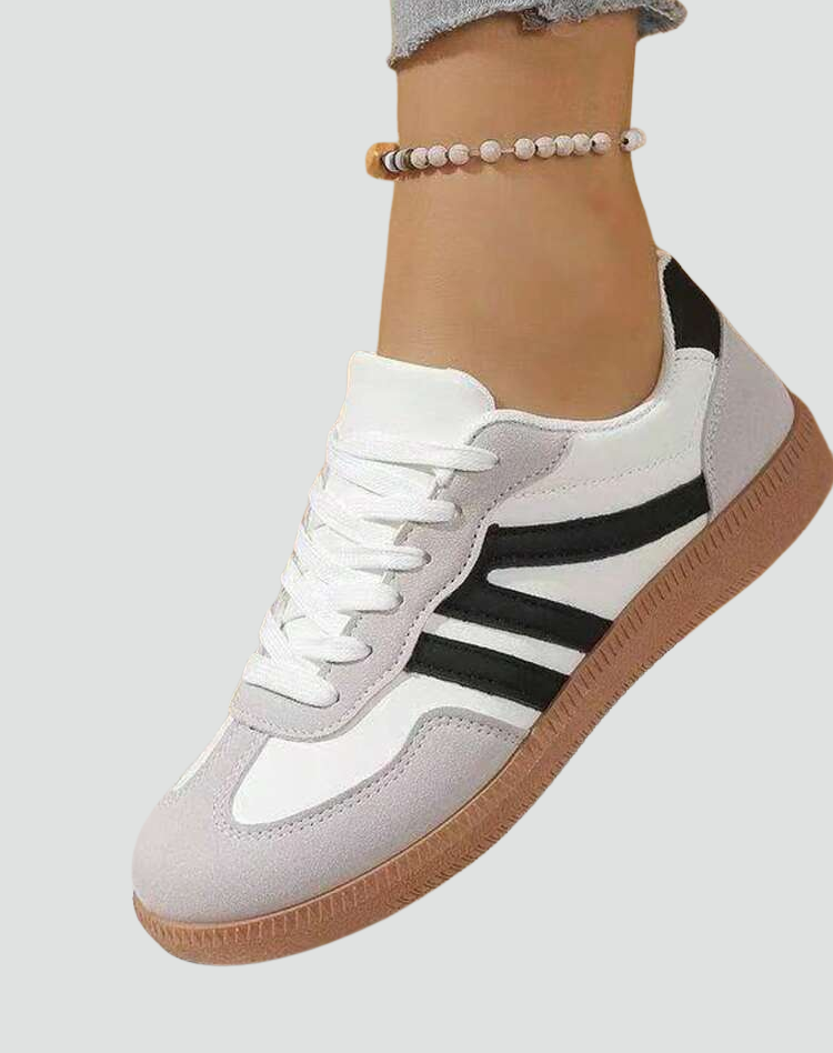 Louise | Baskets Basses Blanches en Daim à Lacets Femme