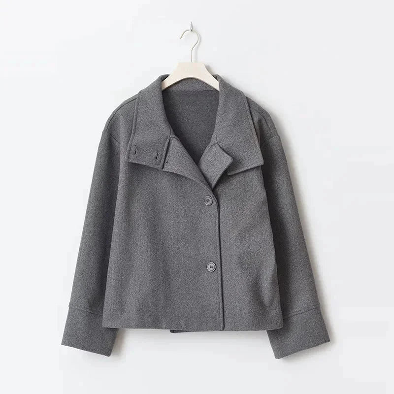 Manon | Manteau Court Noir Femme Col Montant