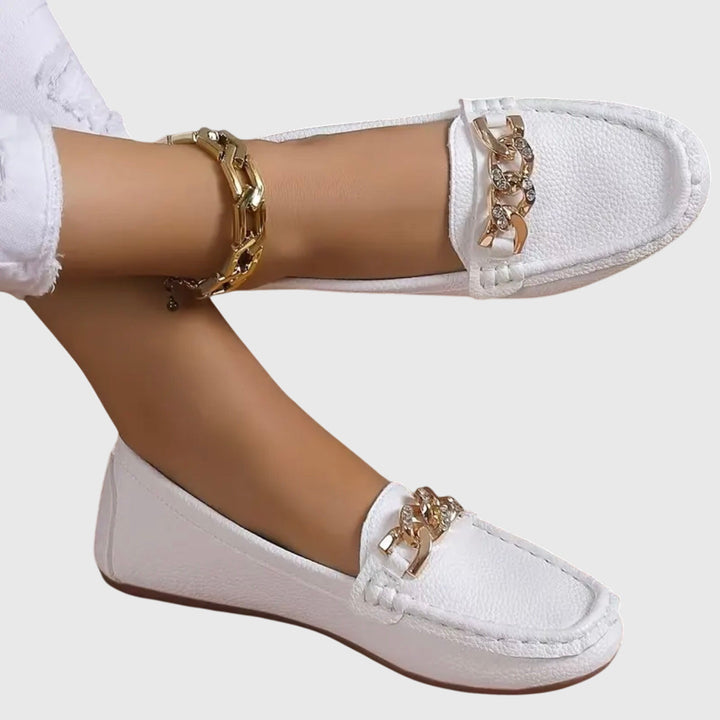 Margot | Mocassin Femme Blanc Chaîne Dorée
