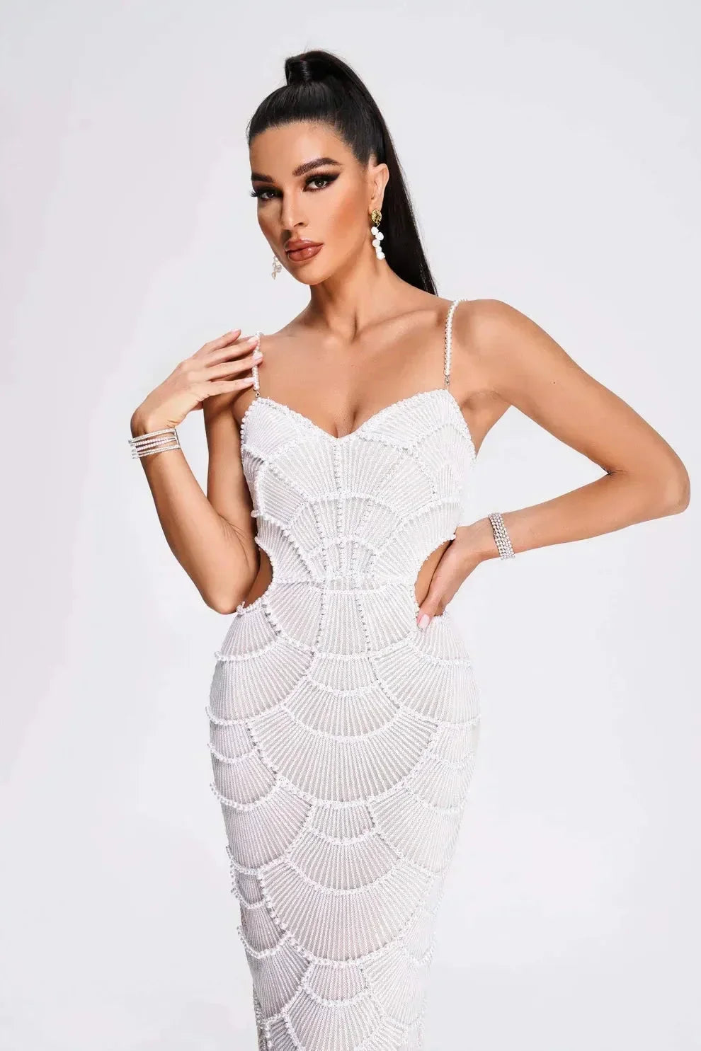 Margot | Robe Midi Perles Découpes Soirée Mariage