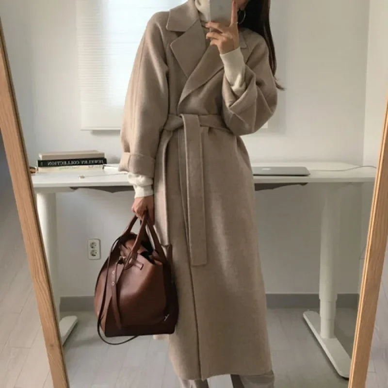 Gabrielle | Manteau Long Femme Col Lavallière Ceinturé