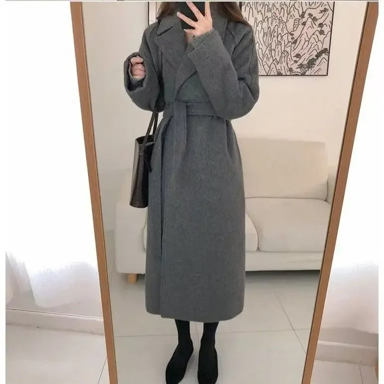 Gabrielle | Manteau Long Femme Col Lavallière Ceinturé