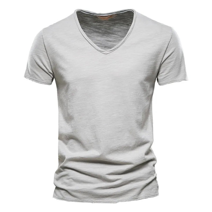 Théo | T-shirt col V manches courtes homme
