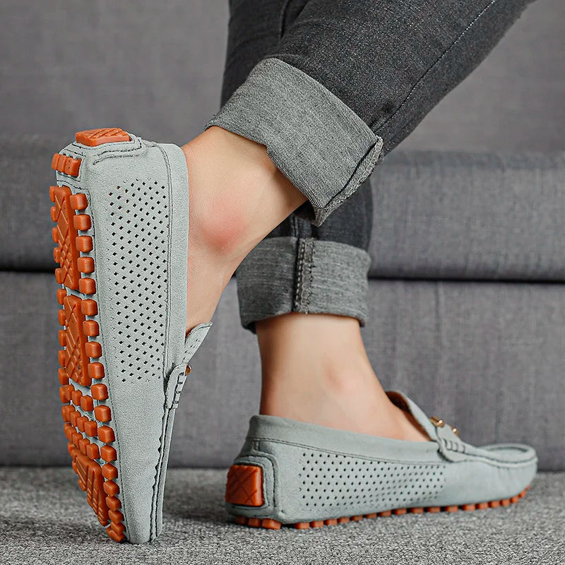 Xavier | Mocassin Homme Perforé Noir Semelle Orange