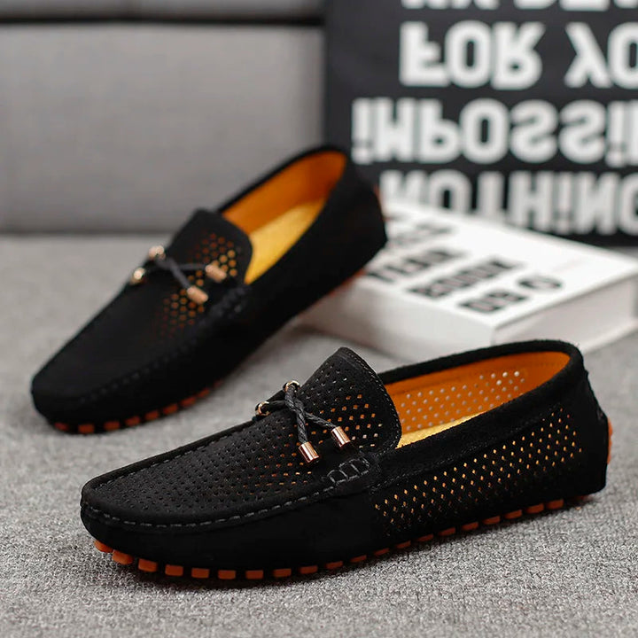 Xavier | Mocassin Homme Perforé Noir Semelle Orange
