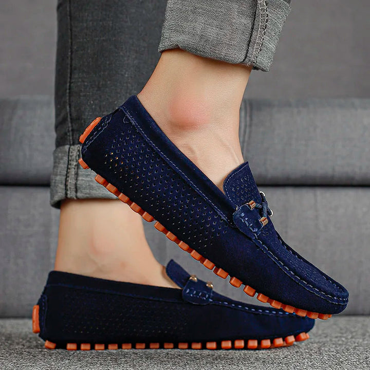 Xavier | Mocassin Homme Perforé Noir Semelle Orange