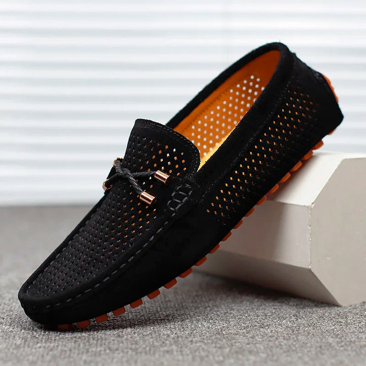Xavier | Mocassin Homme Perforé Noir Semelle Orange