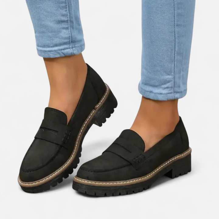 Manon | Mocassins Noirs Femme Semelle Crantée Talon Bloc