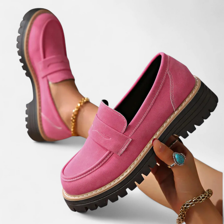 Manon | Mocassins Noirs Femme Semelle Crantée Talon Bloc