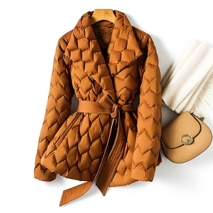 Céline | Veste en Doudoune Ceinturée Quiltée Col Revers Longue Femme